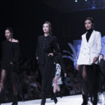 Sở hữu ngay những outfits từ sàn catwalk – Giấc mơ không còn xa vời